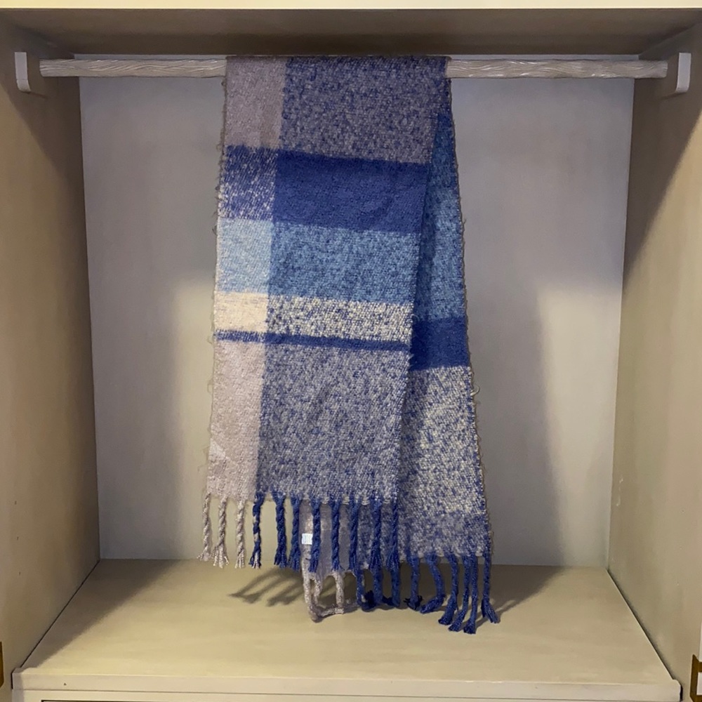 Huge World Market Chunky Knit Blanket Scarf Buffalo Check